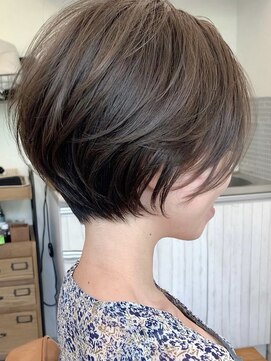 アイドットプラス 表参道(i.+omotesando) 流し前髪小顔つや髪顔まわり簡単スタイリングショートボブヘア