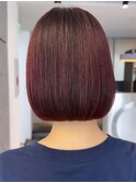 ミニボブ×ワインレッドカラー
