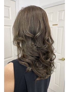 サロンドノア(Salon de NoA) ロングヘア