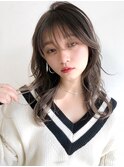 Say.ミディアムボブホワイトグレージュミニウルフ細めハイライト