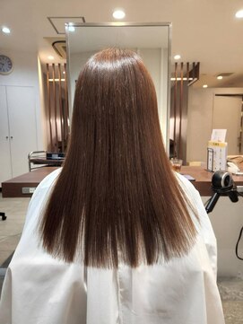 エイクス 津田沼(AQs) ミディアムヘア/暗めカラー/グランマッシュ/千葉