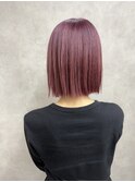 モーヴピンク、ダブルカラー、切りっぱなしボブ、ケアブリーチ