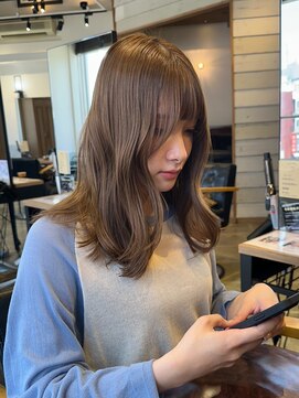 ブリーチなしのダブルカラー/柔らかオリーブベージュ