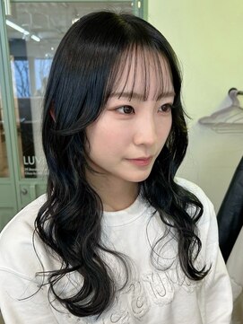 ラヴィズム(LUVISM) 顔周りレイヤー/ダブルカラー/髪質改善/ケアブリーチ万代新潟駅