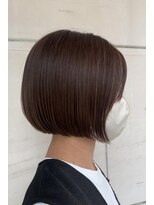 カプロ キャトル(Capullo de Quatre) ツヤ感コンパクトボブ