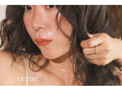 スリーズバイチェリー(cerise by CHERRY)の写真