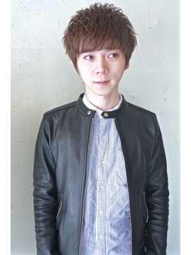 コンビネーション(combination) 束感マッシュ　メンズパーマ　アッシュベージュ　絶壁解消カット