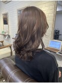 セミロング ブラウンベージュ