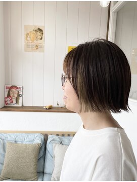 ハンズ(HANDs) 《30代40代おすすめ》 インナーカラー・大人可愛い外はねボブ