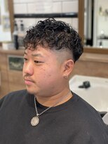 ブルートバーバーショップ(BLUET Barber Shop) スペインカール