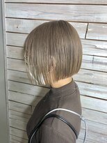 デコヘアー キートス(DECO HAIR kiitos)&nbsp;パツっとベージュボブ