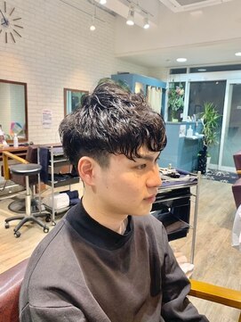 ブロッサム 大塚店(Blossom) スペインカールの緩めカール