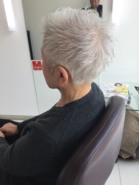 エージレスヘア ディアウ(ageless hair De au) ショート