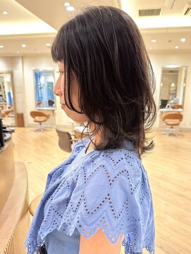 ビュートリアム265(BEAUTRIUM 265) ミディアム/くびれレイヤー/レイヤーカット/顔周りカット/銀座