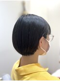 耳かけショートボブ
