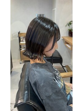 リメンバー(REMEMBER) 外ハネボブ♪【東神奈川/東白楽/白楽/ブリーチ/グレージュ】