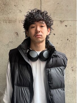 ケンジオム(KENJE HOMME) スパイラルパーマ