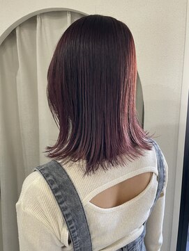 イチエ(icie) 簡単スタイリングボブヘア×ラズベリーカラー