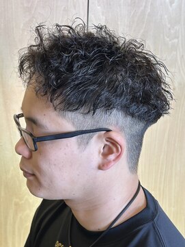 ニアウ 伊勢崎連取店(Niau) 波巻きスパイラルパーマツイストスパイラルパーマシャドウパーマ