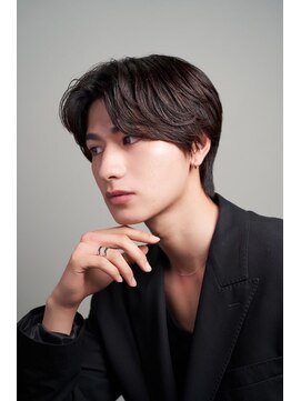 ワンズナゴヤ 名古屋栄店(ONE's NAGOYA) 韓国マッシュスペインカールスパイーキーショートブルーブラック