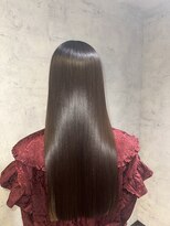 エスト(est)&nbsp;髪質改善/新宿/新宿三丁目/トリートメント/艶髪ストレート