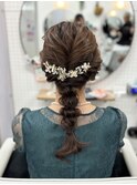編みおろしヘアアレンジ