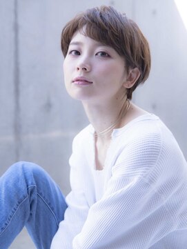 エイミー(Aimee) Aimee ナチュラルベージュ×シンプルショート