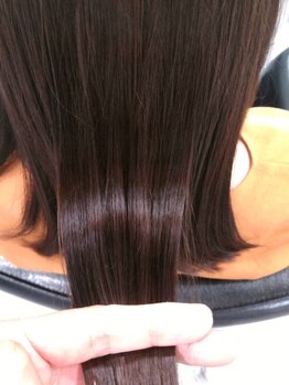 ラウレア(Laule'a)の写真/人気沸騰《煌水トリートメント》取扱い◎煌めくうるサラになれる極上のトリートメントで驚きの指通りに感動
