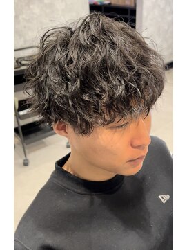 アビー(ABEY) 無造作スパイラルパーマ刈り上げマッシュ