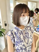 アミュレ(Amule)&nbsp;小顔見え大人ショートボブアッシュオリーブ30代40代梅ヶ丘美容室