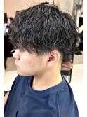 波巻きスパイラルパーマメンズマッシュツーブロックメンズパーマ