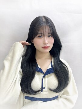 ユーフォリア 池袋東口駅前店(Euphoria) 【MITSUKI指名限定】清楚暗めグレージュ×流れる顔まわりカット