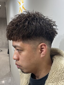 シャイン 大宮(SHINE) メンズカット/パーマ/ヘッドスパ/ブリーチ/眉毛/韓国/大宮/Men's