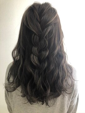 クプア 柏(kupua) エアリーロング/切りっぱなしボブ/ピンクブラウン/美髪[柏駅]