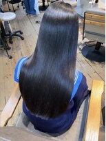 ヨンセンチメートルヒロサカ(4cm HIROSAKA)&nbsp;艶ロング