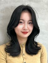 ニトバイアンキシム(nit by ahnkism)&nbsp;韓国風レイヤーカット顔まわりくびれオルチャン堀江