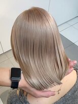 ロイス 渋谷(ROIS)&nbsp;ボブルフ/ネビージュ/小顔/ワンレン/スモーキーアッシュ[渋谷駅]