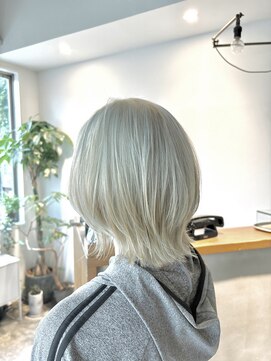 ラクリマ(Lacrima) レイヤーカット