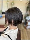 ショートボブ