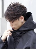 束感ショート毛流れフェザーパーマ刈り上げツーブロック