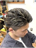 アップバングハイライトホワイトメッシュフェザー