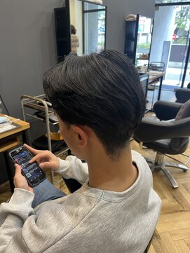 アルター(aL ter) MEN’S HAIR/サーフカール/刈り上げセンターパート/鎌取