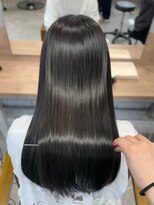 モク(mok)&nbsp;Aujua[インメトリー]トリートメントで艶々に★