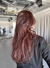 ダコタエバンス(dakota Evans)&nbsp;暖色がグレーに抜ける不思議なカラー