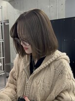 ローレン(Lolen.)&nbsp;オリーブベージュ　（福岡/ハイトーン/レイヤー/顔周り）