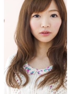 オブハーツ 若葉台店(OF HEARTS) やわらかなウェーブでヘルシーセミロング