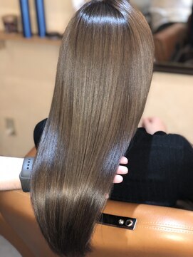 メモリア(memoria) 髪質改善/縮毛矯正/白髪染め/美髪/艶髪/吹田/髪質改善ヘアエステ