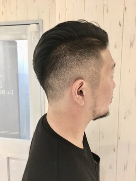 アンド ラ ブランシュ(&.La Blanche) &.La Blanche【関塚】メンズスタイル！フェードカット☆