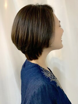 スイート ヘアデザイン(Suite HAIR DESIGN) 30代40代大人可愛いシークレットハイライト艶髪ショート