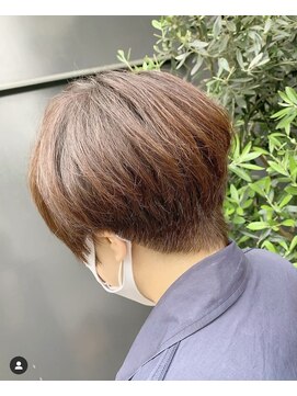 シャインヘア モカ 新宿(Shine hair mocha) 【新宿】刈り上げショート_ピンクグレージュマッシュショート